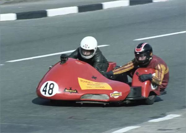 John Philips & Andy Cooper (Yamaha) 1981 Sidecar TT