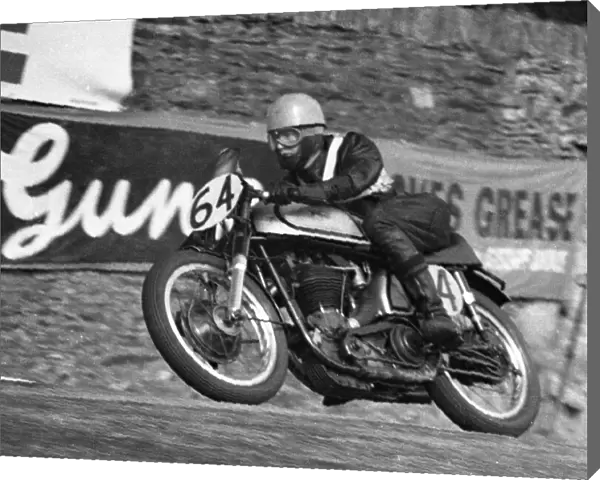 Ralph Whitehouse (Norton) 1957 Senior Manx Grand Prix