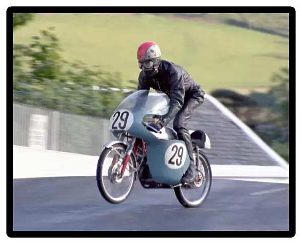 Jim Pink (Honda) 1968 50cc TT