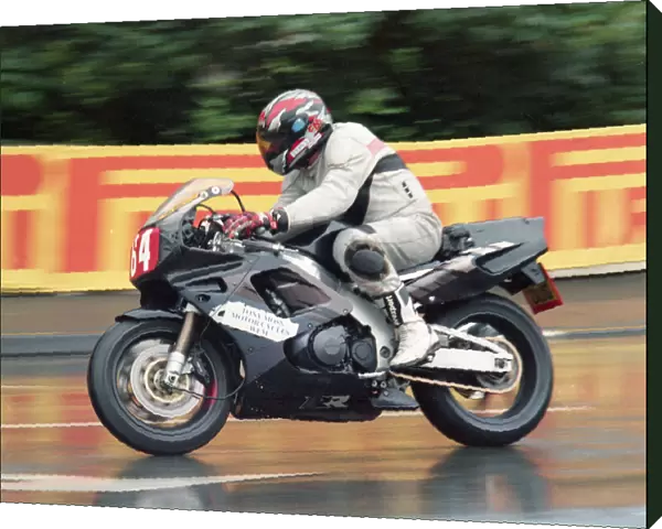 Tony Moss (Kawasaki) 2000 Production TT