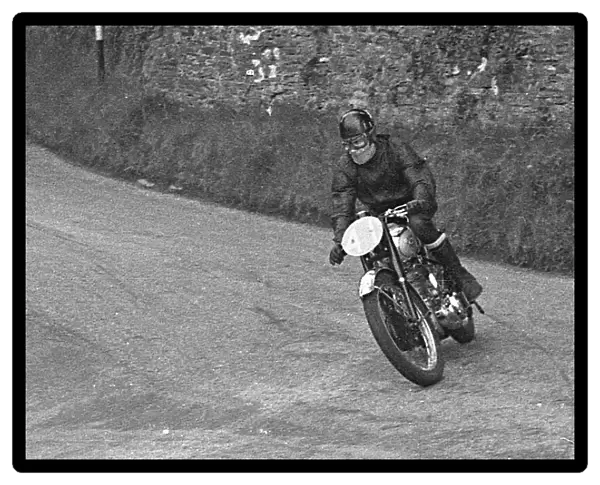 Philip Simister (BSA) 1951 Junior Clubman TT
