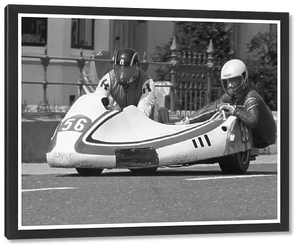 Michael Miller & Glen Miller (Yamaha) 1986 Sidecar TT