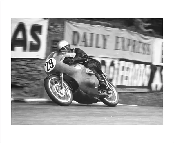 Mitsuo Itoh (Suzuki) 1961 Lightweight TT