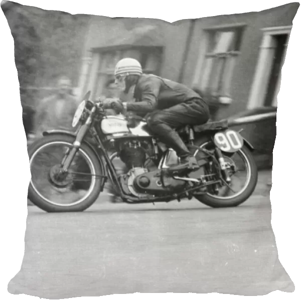 J H Cooper (Norton) 1952 Senior Clubman TT