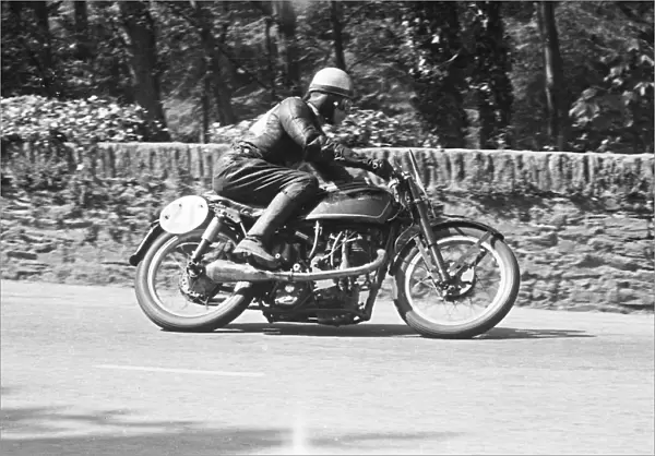 Bob Foster at Braddan Bridge: 1951 Lightweight TT
