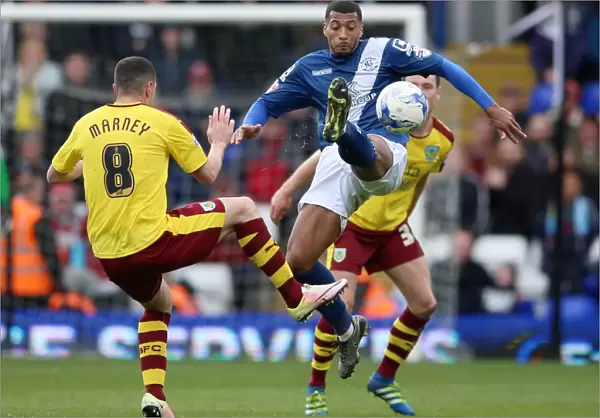 Birmingham City vs Burnley: David Davis in Action during Sky Bet Championship Match at St Andrews