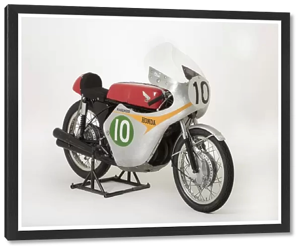 2016-P197 Honda RC162