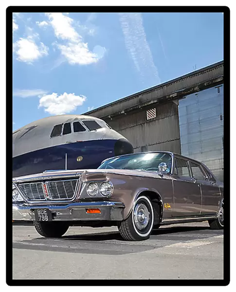 Chrysler New Yorker 1964 Gold