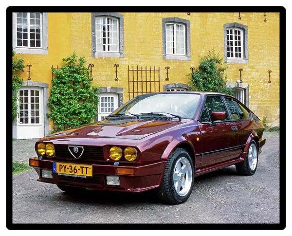 Alfa Romeo GTV6 Italy