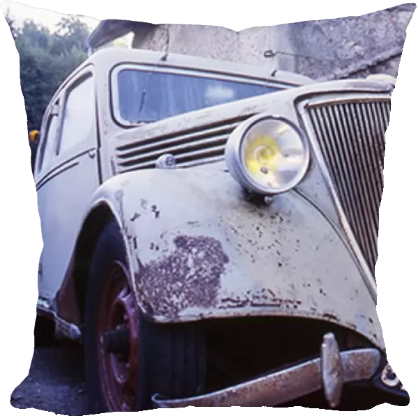 Scrap Yard - classic car static scrap
