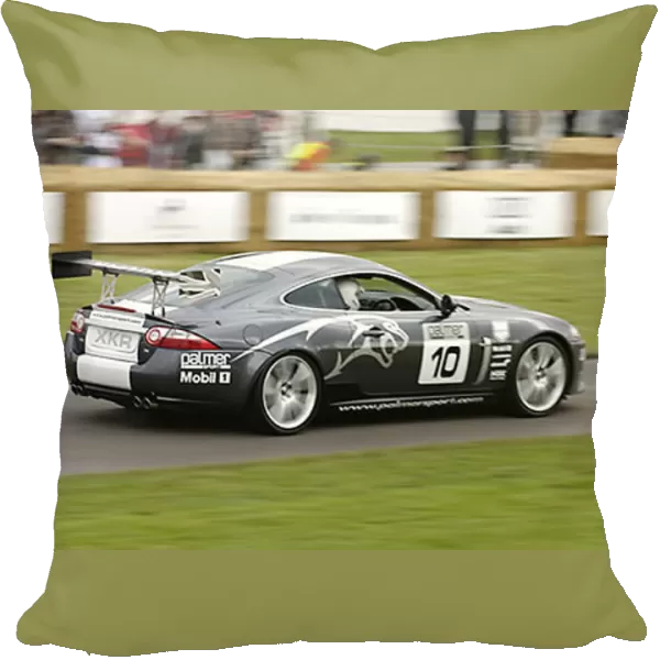 Jaguar XKR-R Coupe