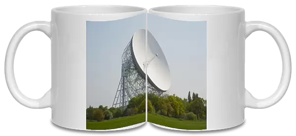 Radio telescope, Lovell Telescope, Jodrell Bank Observatory, Cheshire, England, april