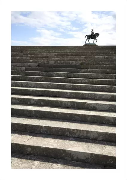 The staircase to the Constables Terrace with the equestrian statue of the Anne