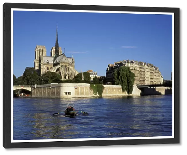 Europe, France, Paris. Notre Dame cathedral and the Ile de la Cite