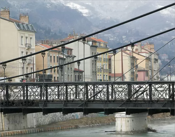 FRANCE-French Alps (Isere)-GRENOBLE: Footbridge on the Isere River  /  Winter