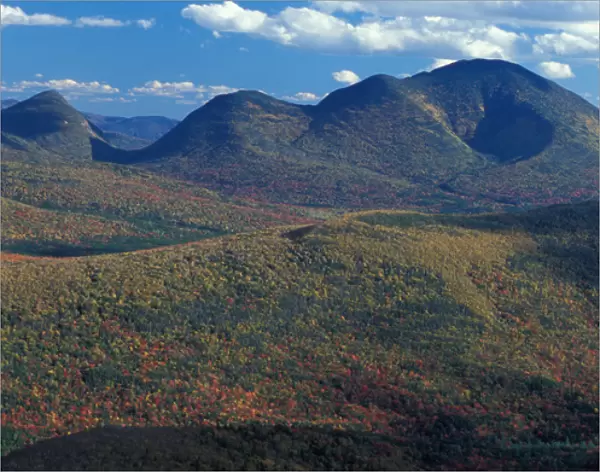 The view from Zeacliff in the White Mountain N. F. Pemigewasset Wilderness Area. Mount
