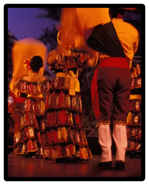 Mexico, Cancun, Mexican Folkloric Dance, Teatro de Cancun