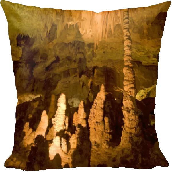 Intricate formations in the wondrous 8. 2-acre Big Room cave, 750 feet into the earth