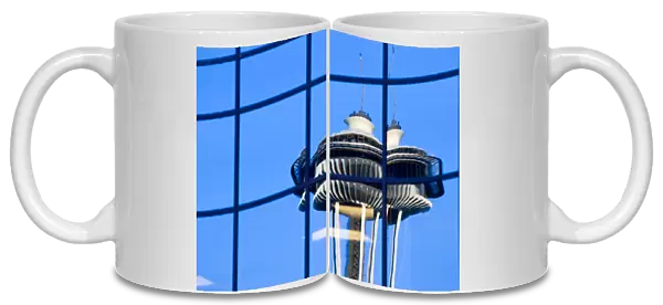 USA, Washington, Seattle, Space Needle reflection