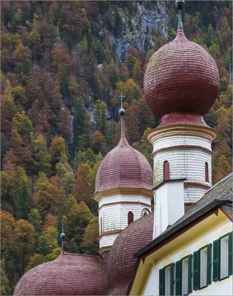 Germany, Bavaria, Konigsee, St. Bartholoma, St. Bartholoma chapel, fall