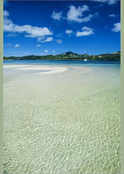 Turquoise water at the Nanuya Lailai island, the blue lagoon, Yasawas, Fiji, South