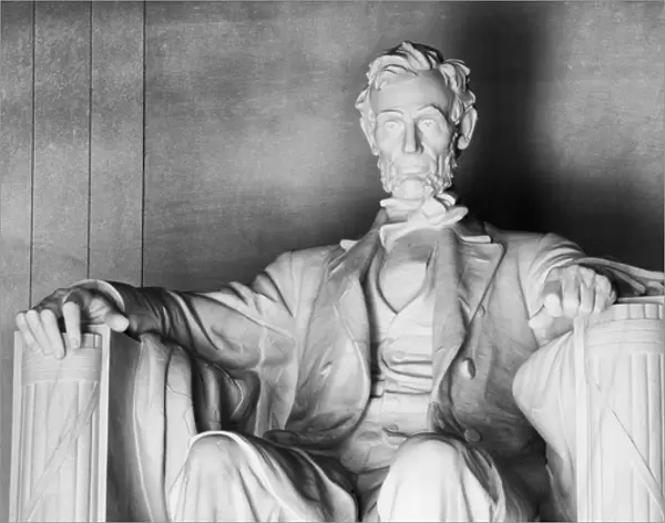 USA, Washington, DC. Close-up of Lincoln Memorial