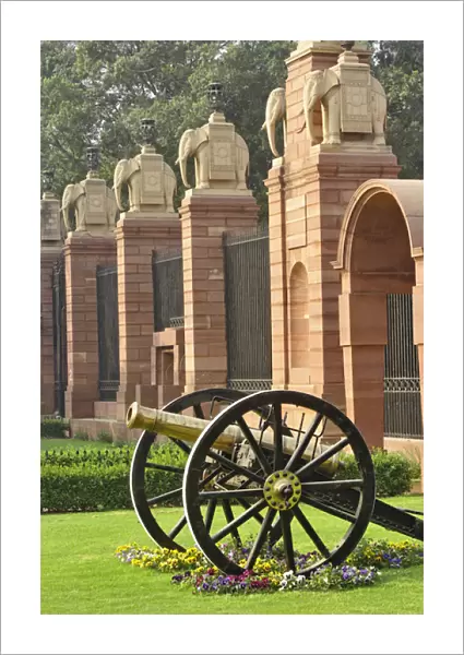 Canon at the front gate of Parliament House of Delhi, commonly known as the Sansad