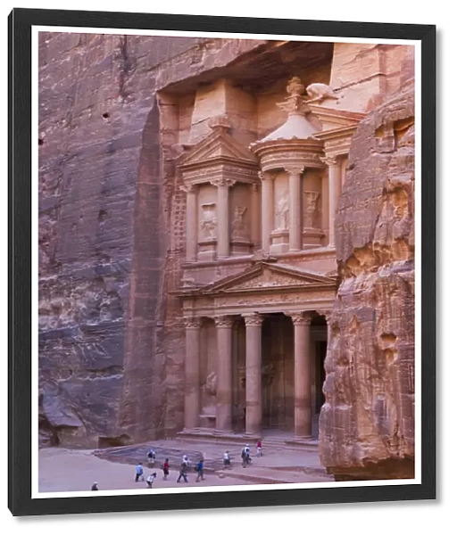 Facade of Treasury (Al Khazneh), Petra, Jordan (UNESCO World Heritage site)