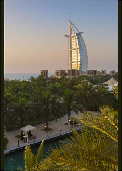 Burj Al Arab Hotel, famour building in Dubai, United Arab Emirates