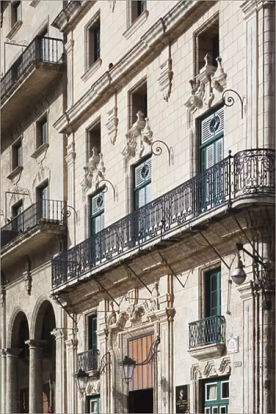 Cuba, Havana, Havana Vieja, Plaza de San Francisco de Asis, Hotel San Felipe y Santiago de Bejucal