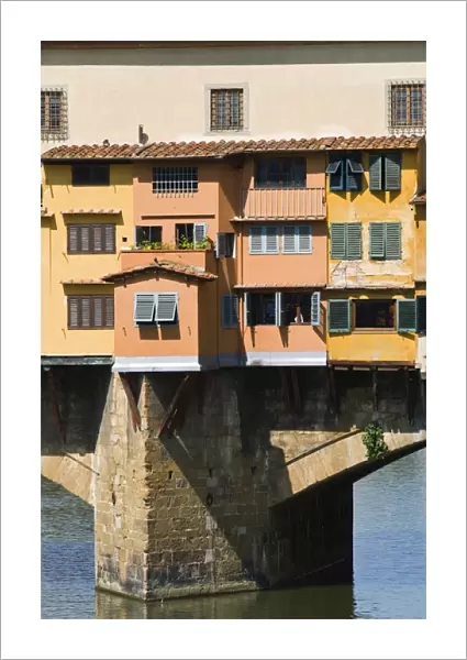 Ponte Vecchio (1345), Florence (Firenze), UNESCO World Heritage Site, Tuscany, Italy
