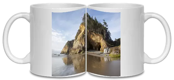 OR, Oregon Coast, Hug Point State Park, Sea caves and waterfall at Hug Point