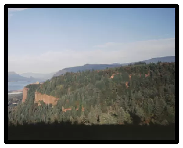 USA, Oregon, Columbia River Gorge, View of Crown Point at dusk