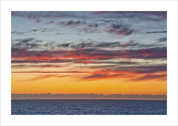 Sunset sky, ocean, Heceta Beach, Oregon Coast, Oregon, USA