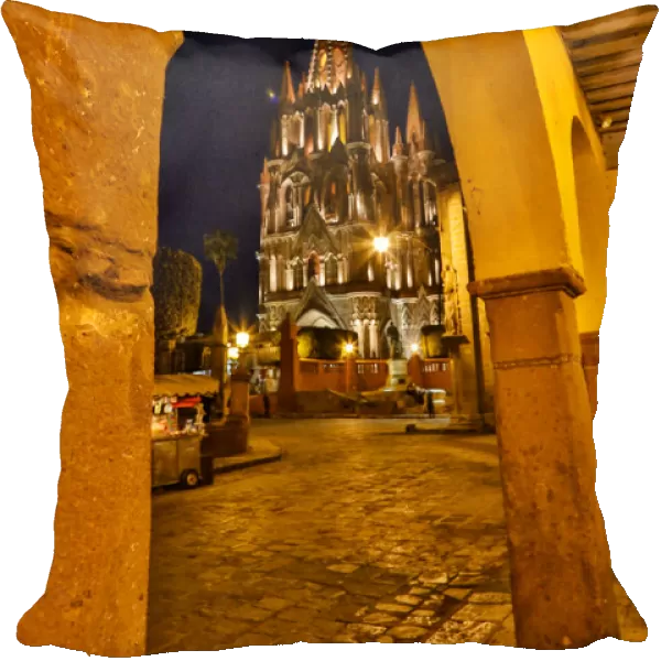 San Miguel De Allende, Mexico. Ornate Parroquia de San Miguel Archangel evening light