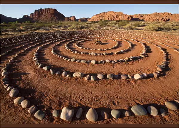 USA, Utah, Ivins, Red Mountain Resort, spiral meditation labyrinth. (PR)