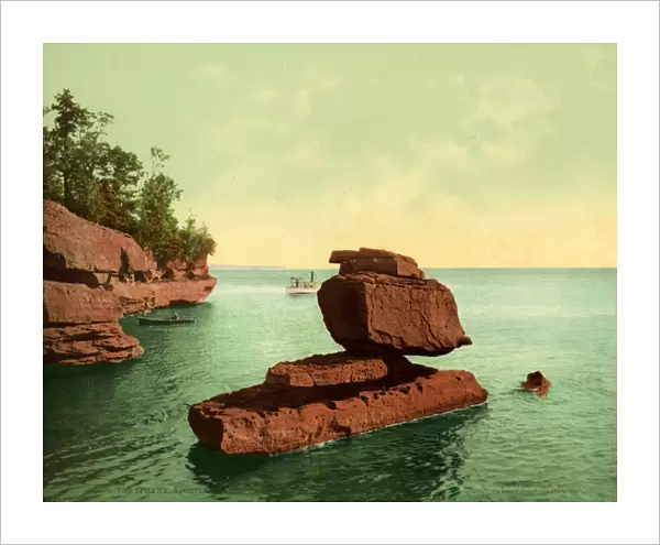 APOSTLE ISLANDS: SPHINX. The Sphinx, a rock formation at Stockton Island, one of