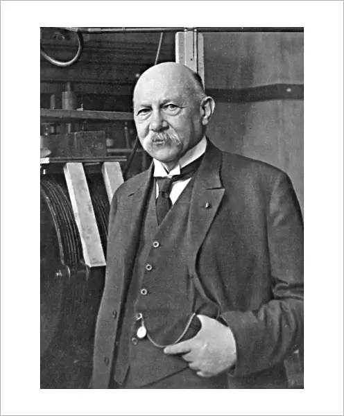 HEIKE KAMERLINGH ONNES (1853-1926). Dutch physicist. Photographed in 1923