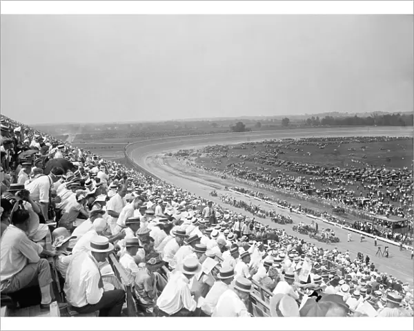 LAUREL: RACEWAY, 1925. Spectators at an auto race in Laurel, Maryland. Photograph