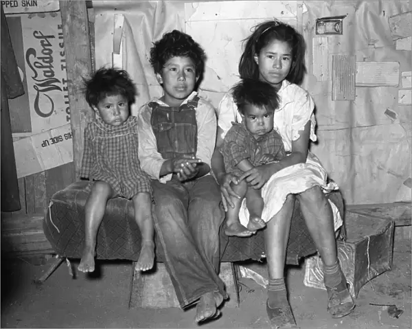 MEXICAN CHILDREN, 1939. Impoverished Mexican children, San Antonio, Texas