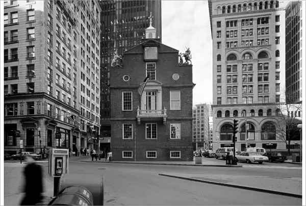 BOSTON: OLD STATE HOUSE. The Old Massachusetts State House at 206 Washington Street in Boston