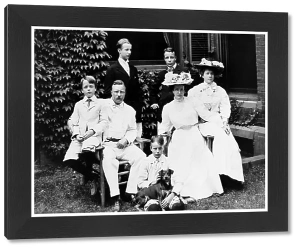 at Sagamore Hill, Oyster Bay, New York, in 1907. Left to right: Quentin, T. R. Theodore Jr. Archie, Kermit, Mrs. Roosevelt and Ethel