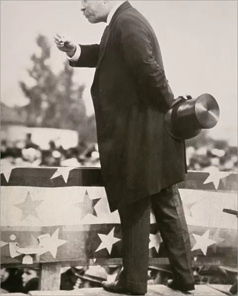 President Theodore Roosevelt campaigning for his re-election in 1904