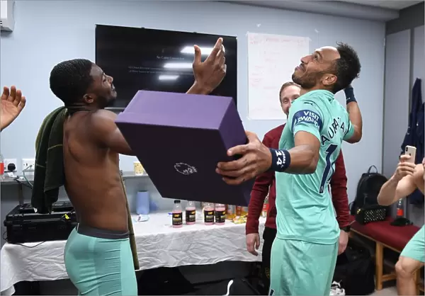 Arsenal's Aubameyang Clinches Golden Boot in Burnley Victory (2018-19)