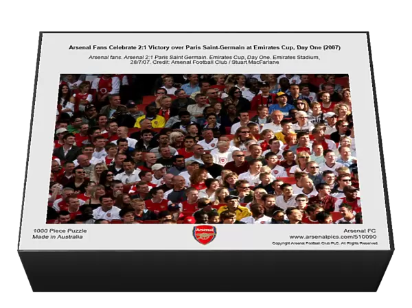 Arsenal Fans Celebrate 2:1 Victory over Paris Saint-Germain at Emirates Cup, Day One (2007)