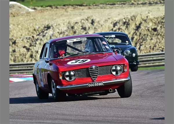 CM1 9452 Paul Hopkinson, Alfa Romeo Giulia Sprint GT, OGC 559 D