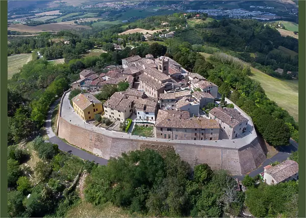 Montefabbri (Italy, Marche, Pesaro province, municipality of Vallefoglia), view of the village