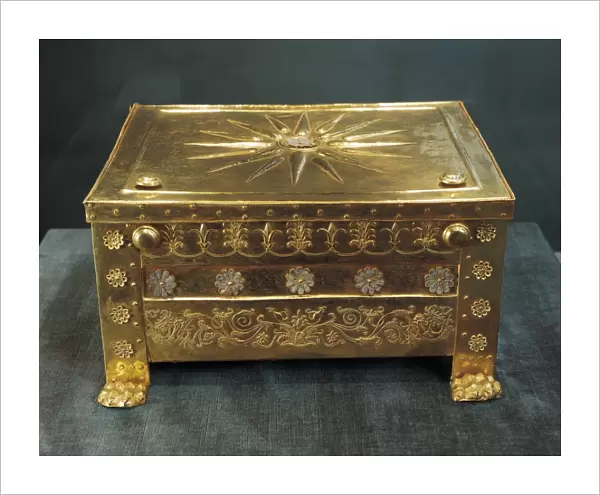 Gold Larnax coffin containing bones of Philip II of Macedonia, from treasures of royal room in Philip IIs tomb, Vergina