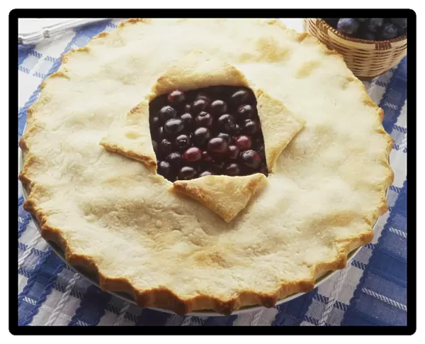 Blueberry pie, view from above