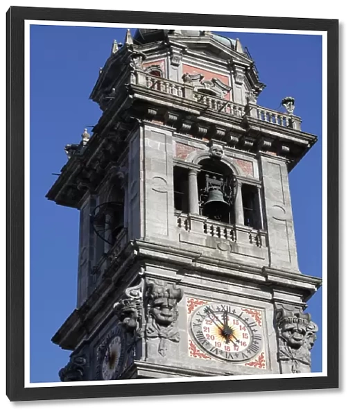 Basilica di San Vittore clock tower
